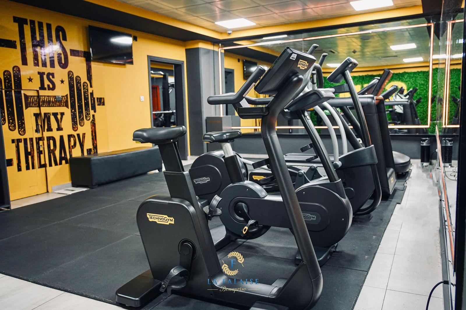 Salle de fitness La Falaise Bonapriso Douala